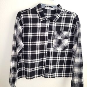 Women Cropped Flannel Shirt